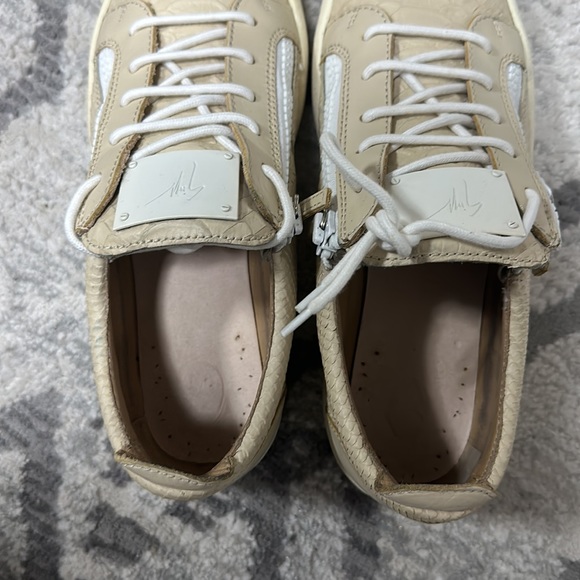 Authentic Guisseppe Zanoti Leather low top sneakers Beige - Picture 5 of 5